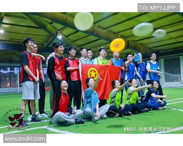 深圳飞盘队快攻革新探索:重塑战术与团队协作的新篇章 深圳飞盘队快攻革新探索:重塑战术与团队协作的新篇章