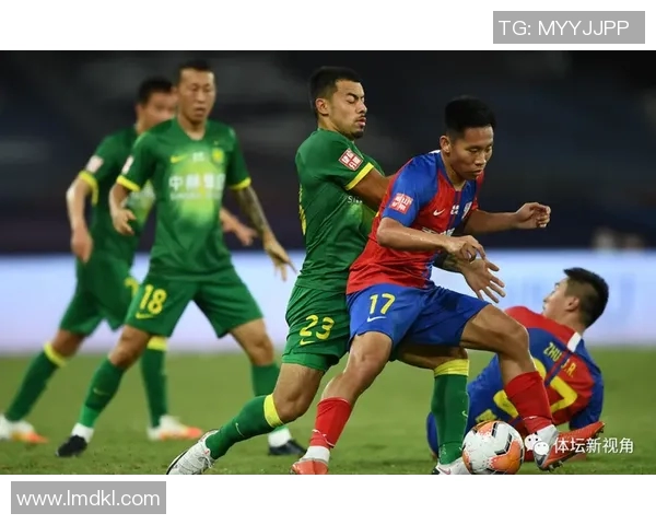 广州足球队在邀请赛中的团队协作表现分析与点评 广州足球队在邀请赛中的团队协作表现分析与点评