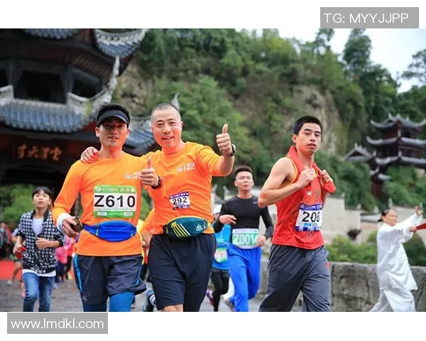 足球明星畅游青秀山感受自然之美与运动激情的完美结合 足球明星畅游青秀山感受自然之美与运动激情的完美结合